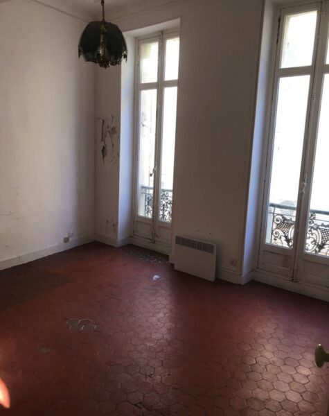 ancien_appartement-Endoume-BOMPARD-0010-763x1024