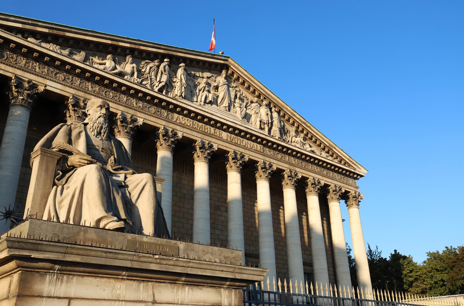 Façade de l’Assemblée nationale à Paris